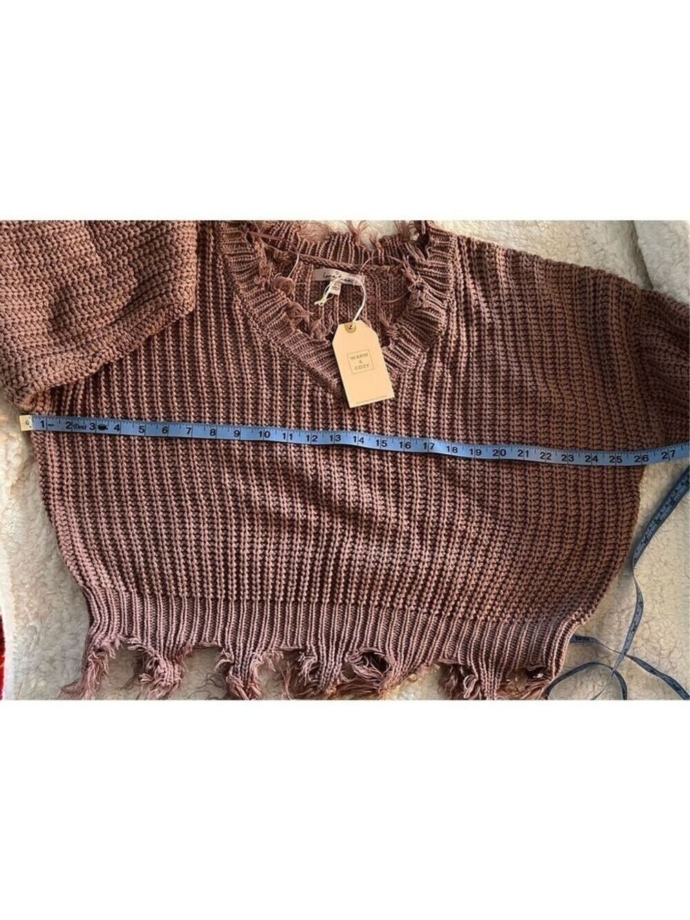Love Tree Distressed Crop VNeck Sweater (Lg) - Picture 6 of 6